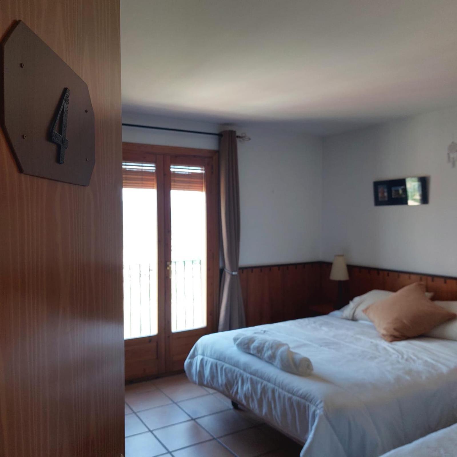 Hostal Tastavins Peñarroya de Tastavins Extérieur photo