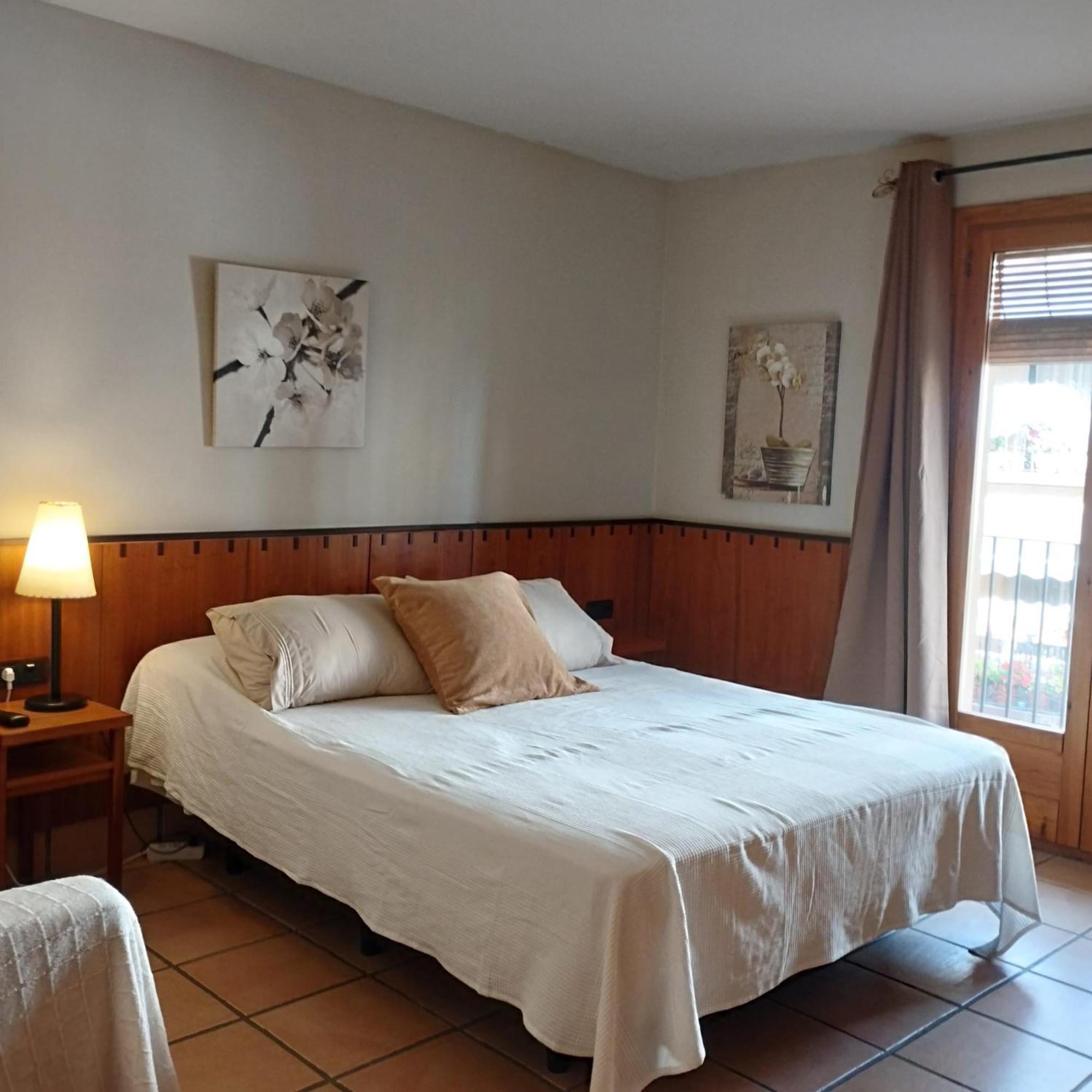 Hostal Tastavins Peñarroya de Tastavins Extérieur photo