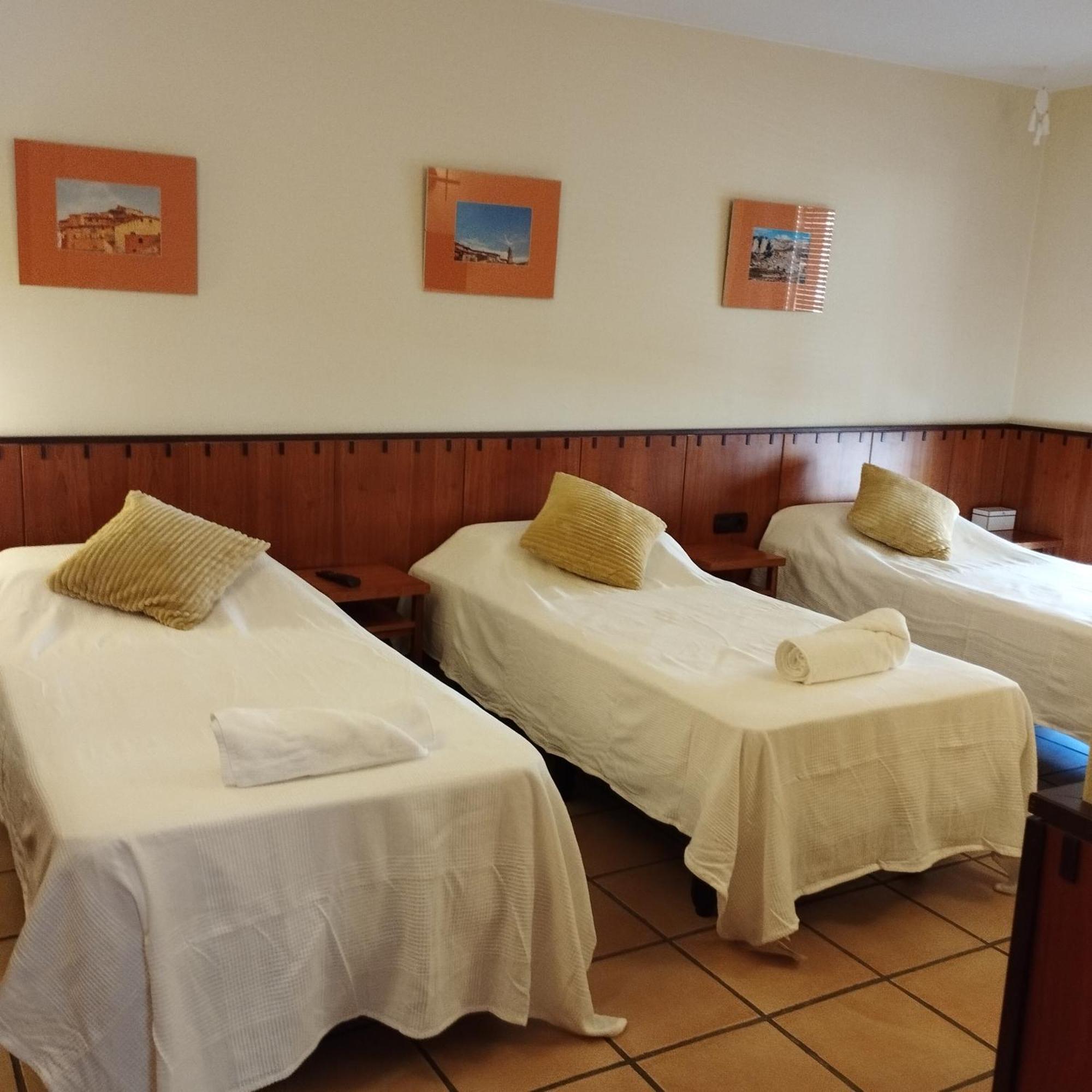 Hostal Tastavins Peñarroya de Tastavins Extérieur photo